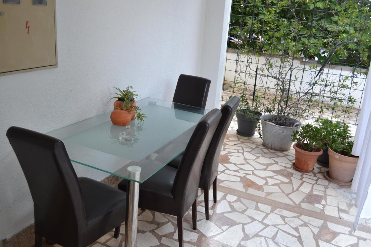 Apartments Lucija Srima Εξωτερικό φωτογραφία