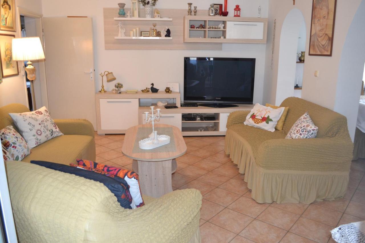 Apartments Lucija Srima Εξωτερικό φωτογραφία