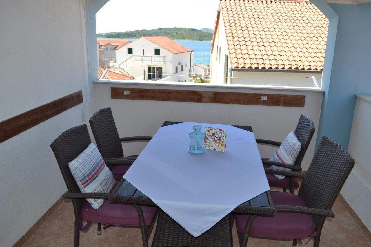 Apartments Lucija Srima Εξωτερικό φωτογραφία