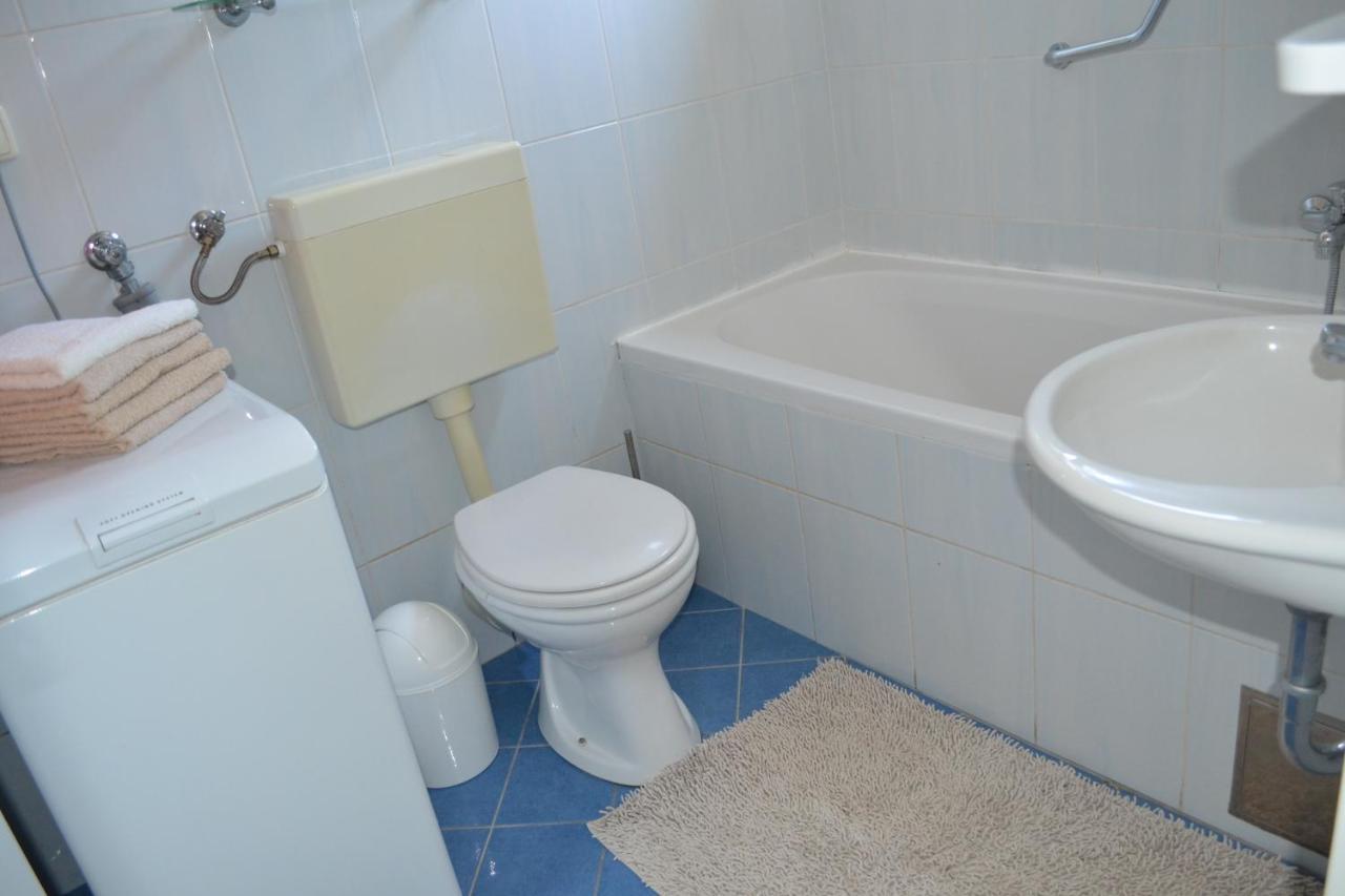Apartments Lucija Srima Εξωτερικό φωτογραφία