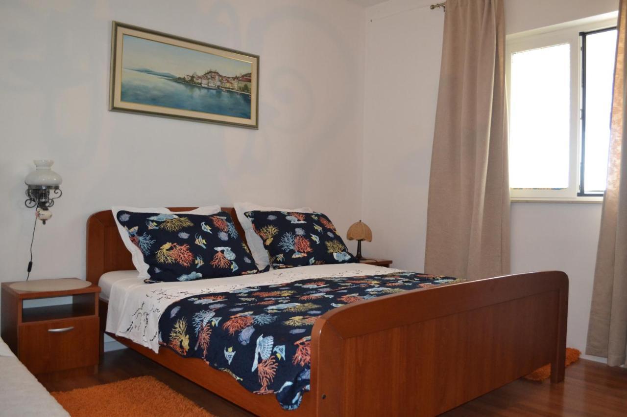 Apartments Lucija Srima Εξωτερικό φωτογραφία