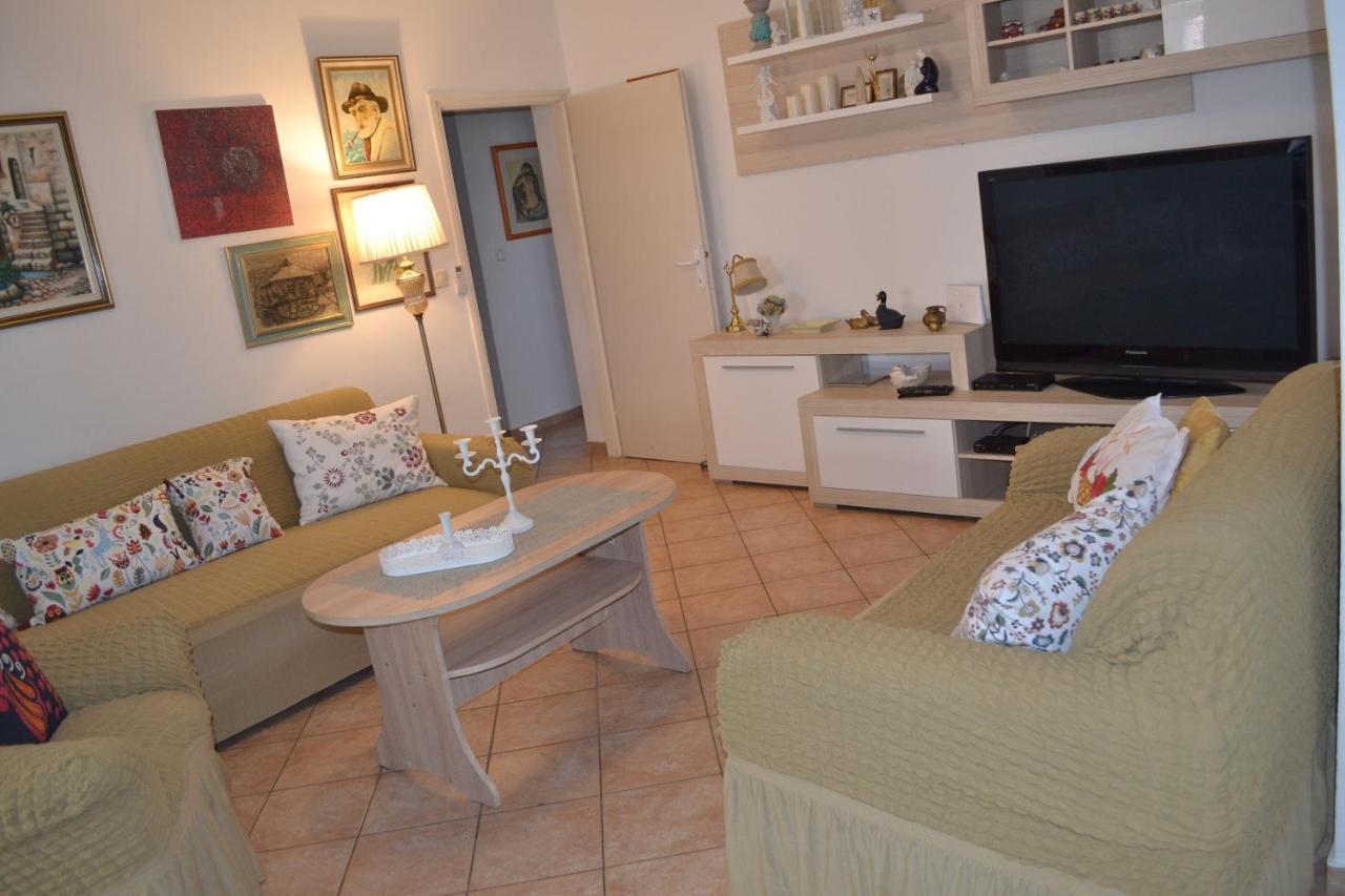 Apartments Lucija Srima Εξωτερικό φωτογραφία